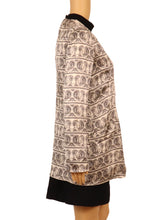 Load image into Gallery viewer, Pierre Balmain Silk Paisley Print Jacket