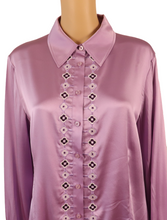 Load image into Gallery viewer, ST. JOHN Silk Long Sleeve Button Up Top
