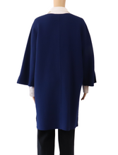 Load image into Gallery viewer, ST. JOHN Wool Long Jacket