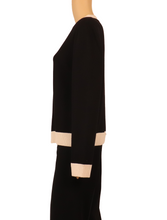 Load image into Gallery viewer, ST. JOHN Long Sleeve Jacket