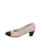 Load image into Gallery viewer, Vintage BALLY Leather Kitten Heels