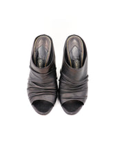 Load image into Gallery viewer, Tom Ford Ruched Open-Toe Leather Mules
