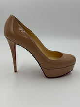Load image into Gallery viewer, Christian Louboutin Bianca Platform Pumps (Nude)

