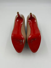 Load image into Gallery viewer, Christian Louboutin Bianca Platform Pumps (Nude)
