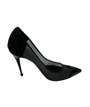 Load image into Gallery viewer, Tom Ford Mesh Pumps (Black)
