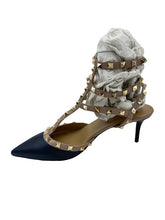 Load image into Gallery viewer, Valentino Garavani Rockstud Pumps (Navy)
