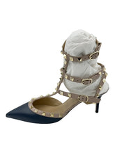 Load image into Gallery viewer, Valentino Garavani Rockstud Pumps (Navy)
