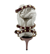 Load image into Gallery viewer, Valentino Garavani Plum Rockstud Pumps
