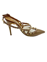 Load image into Gallery viewer, Valentino Garavani Leather Pumps (Nude)
