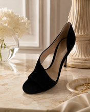 Load image into Gallery viewer, Gianvito Rossi Suede Cutout Pumps (Black)
