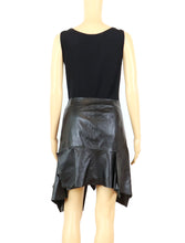 Load image into Gallery viewer, Plien Sud Leather Mini Skirt

