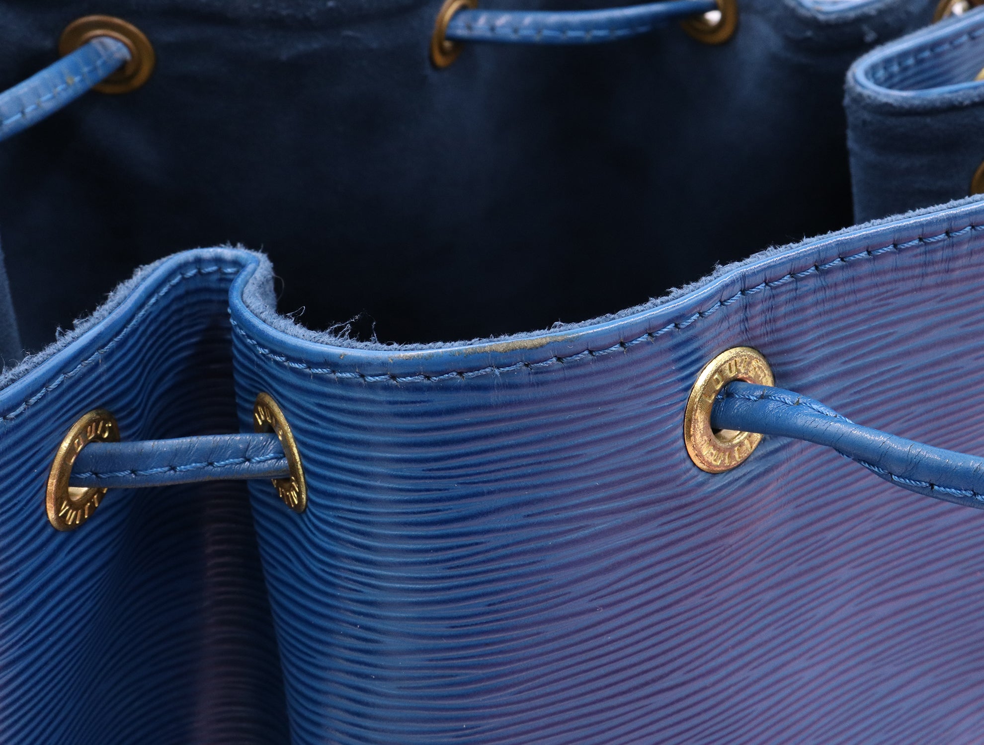 Louis Vuitton, Bags, Louis Vuitton Blue Epi Leather Noe Bucket Bag