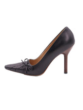 Load image into Gallery viewer, Gucci Black Pointed Toe Pumps
